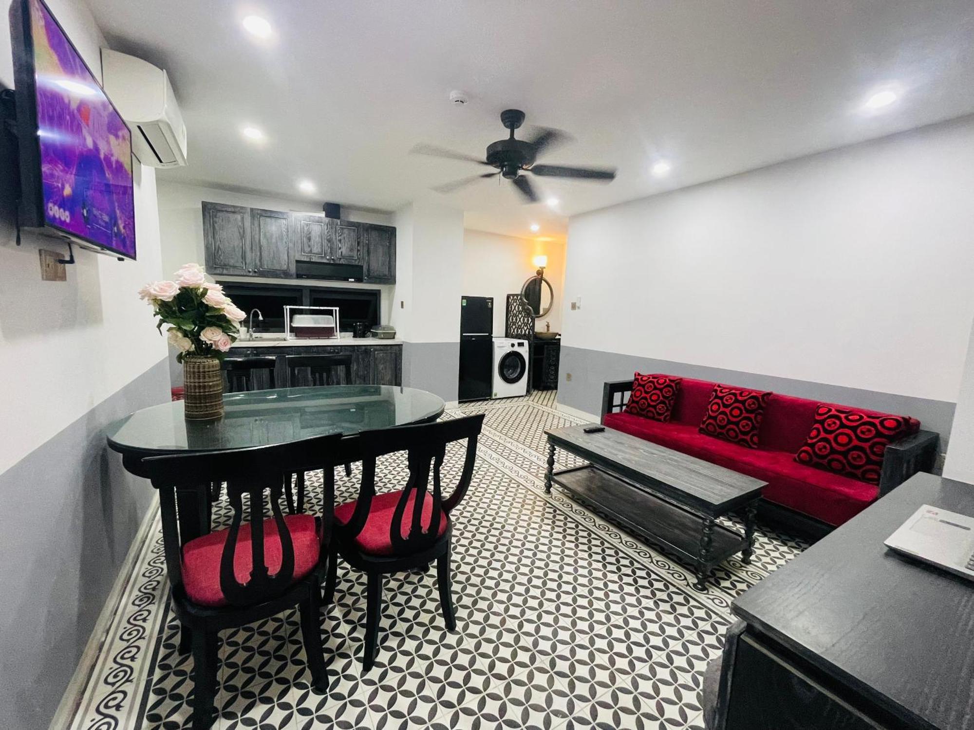Khách sạn hẻo lánh Derive Boutique & *