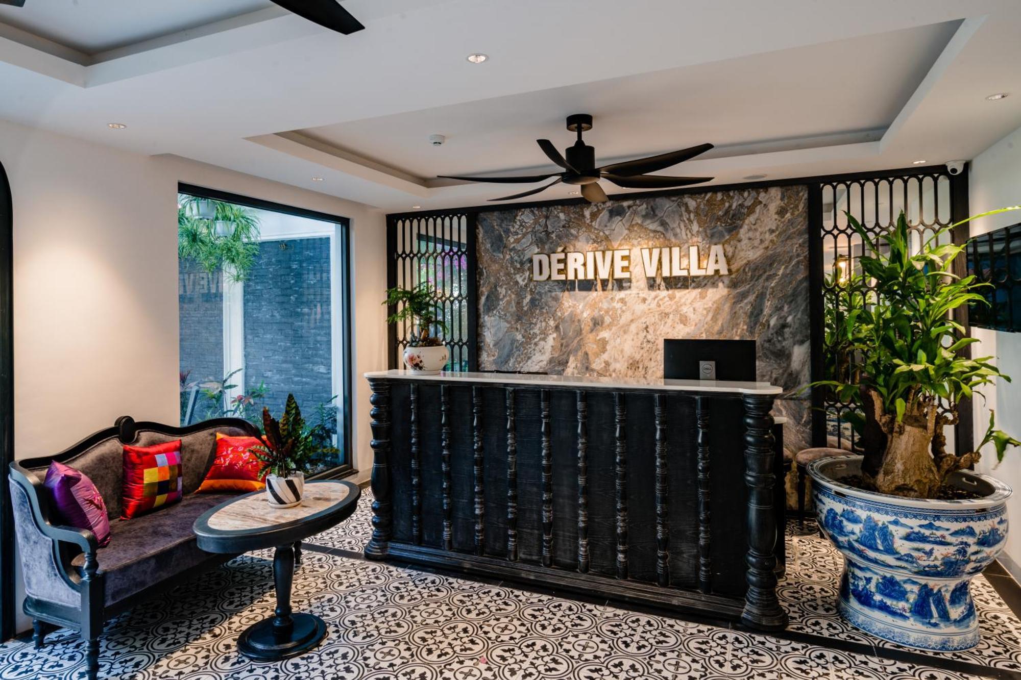 Derive Boutique &